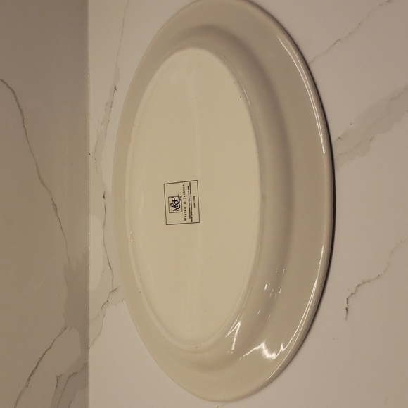 Mayfair & Jackson ceramic serving platterhand painted oval poinsetta Chr… - Picture 4 of 6